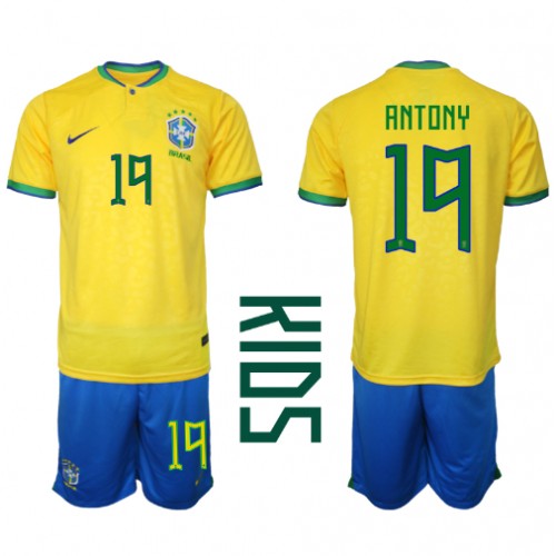 Otroški Nogometni dresi Brazilija Antony #19 Domači SP 2022 Kratek Rokav (+ Kratke hlače)